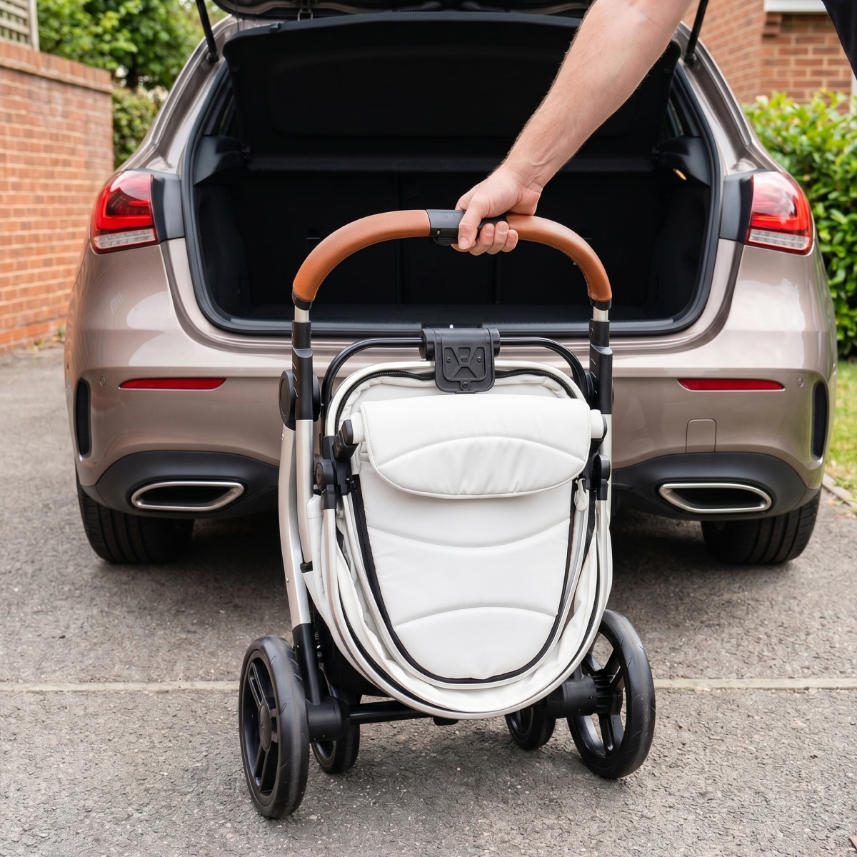 Twinky 4-in-1 Kinderwagen Luxury Set - White