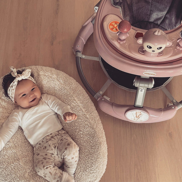 loopstoel baby slecht voor de heupen van jouw baby? Niks is minder waar