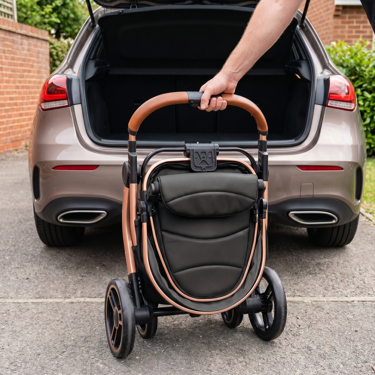 Twinky 4-i-1 Barnvagn Luxury Set – Svart