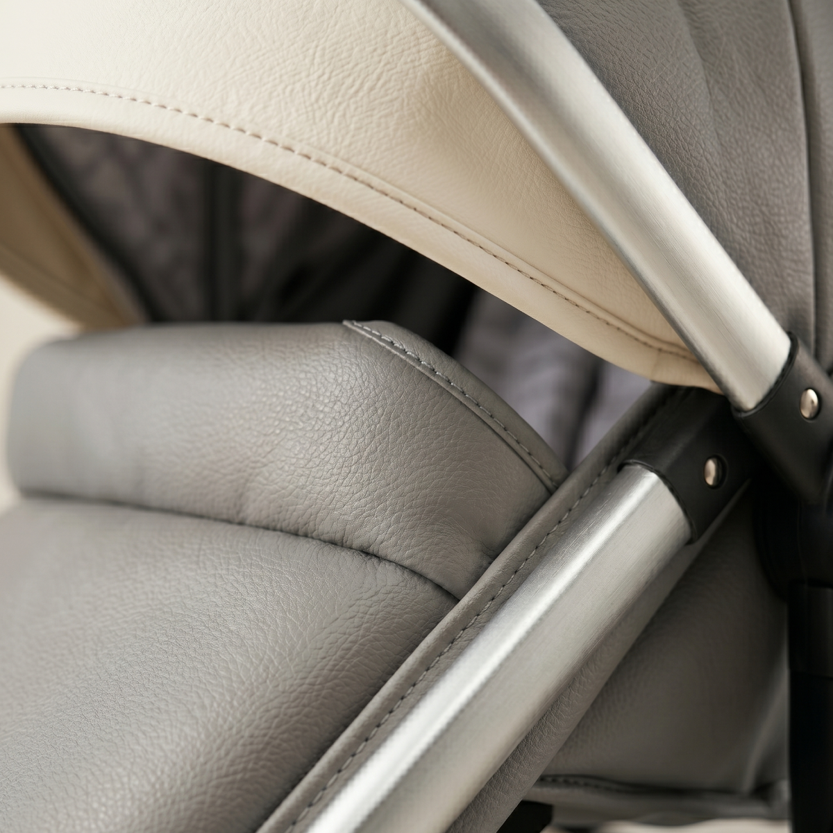 Twinky 4-in-1 Kinderwagen Luxury Set - Grijs